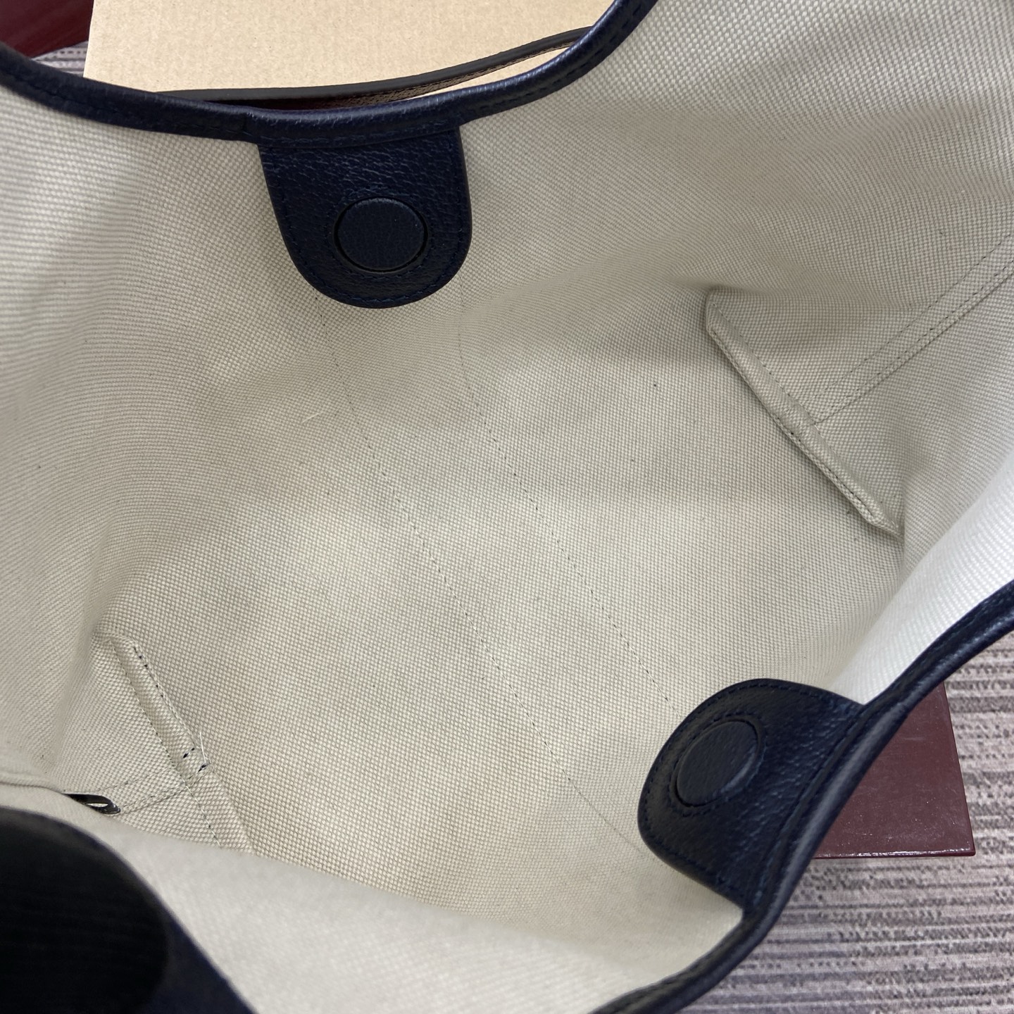 Gucci Giglio Small Tote Bag, Blue Denim Canvas with Web Stripe, 25 x 20 x 15 cm 10 i1757578856470 328 0 8