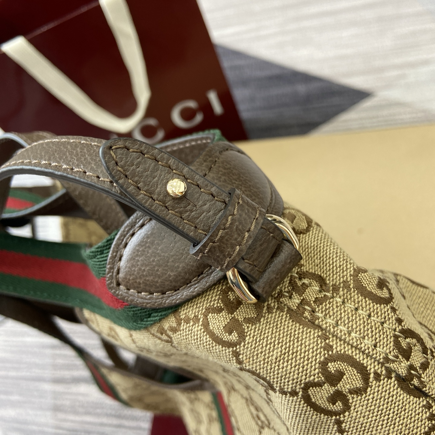 Gucci Giglio Small Canvas Tote Bag with Web Trim, Brown/Beige, 25x20x15cm 5 i1757578867094 584 0 3