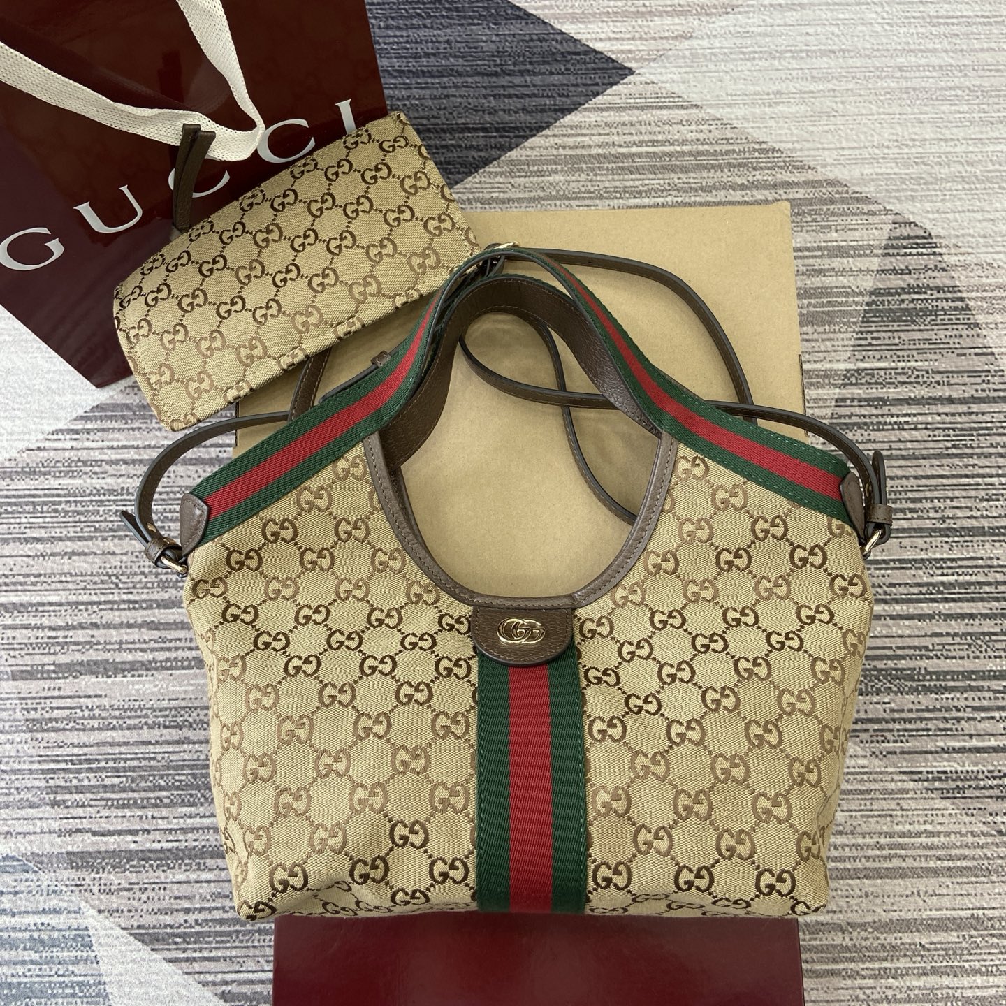 Gucci Giglio Small Canvas Tote Bag with Web Trim, Brown/Beige, 25x20x15cm 2 i1757578872340 1656 0 0
