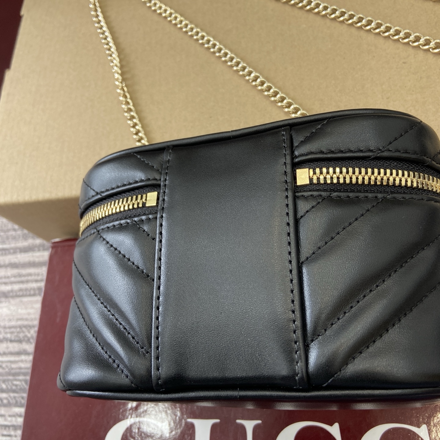 Gucci Marmont Chain Cosmetic Bag Black Leather, 15 cm 13 i1757578909999 483 0 2