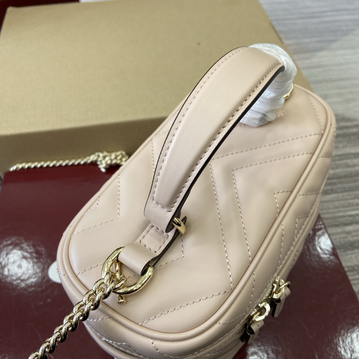 Gucci Marmont Chain Cosmetic Bag Light Pink Leather, 19 cm 9 i1757655715099 880 0 7
