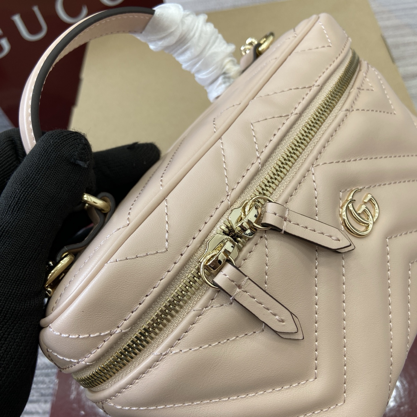 Gucci Marmont Chain Cosmetic Bag Light Pink Leather, 19 cm 8 i1757655715142 2303 0 6