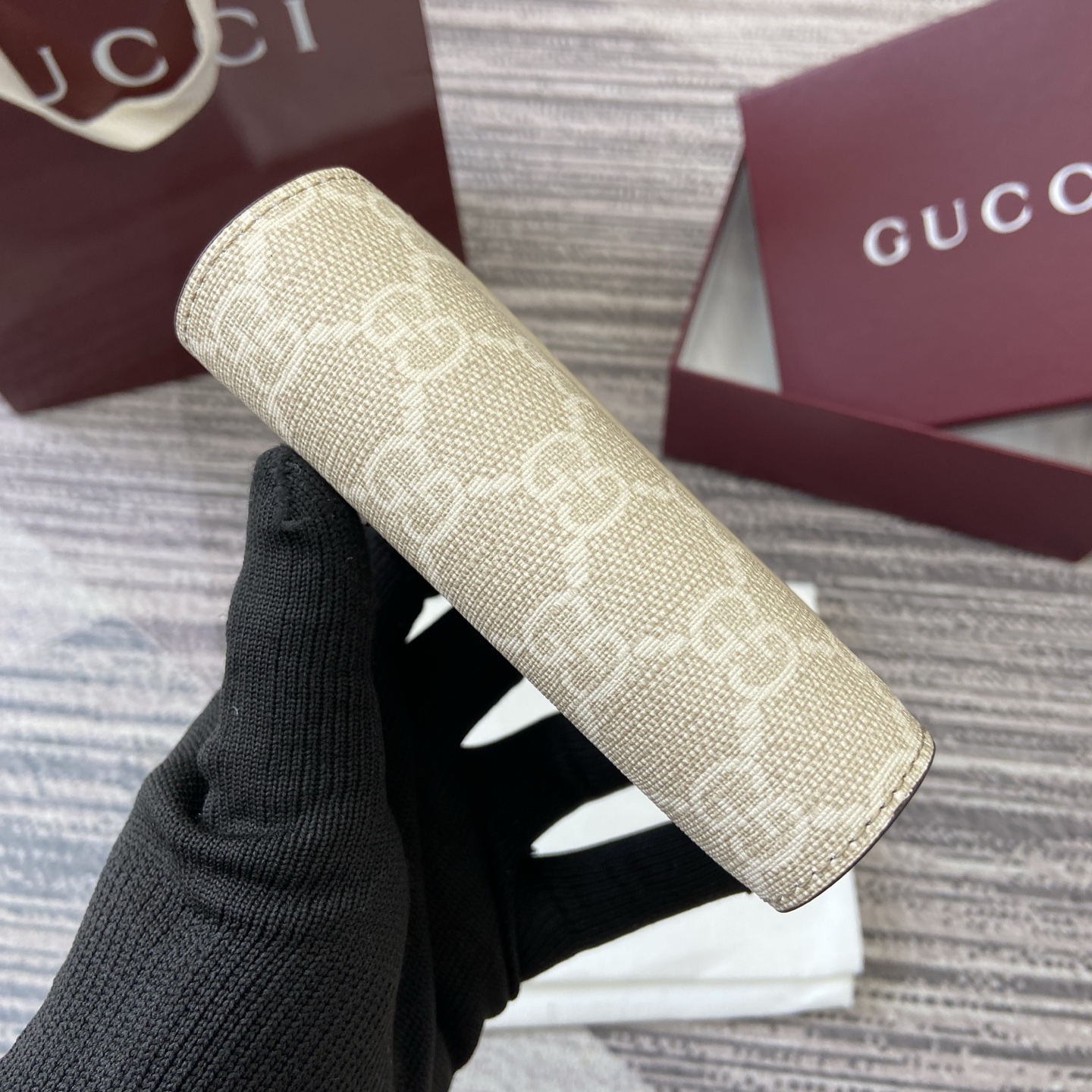 Gucci Marmont Beige and Oatmeal Supreme Canvas Card Case Wallet 5 i1757920140609 1835 0 3