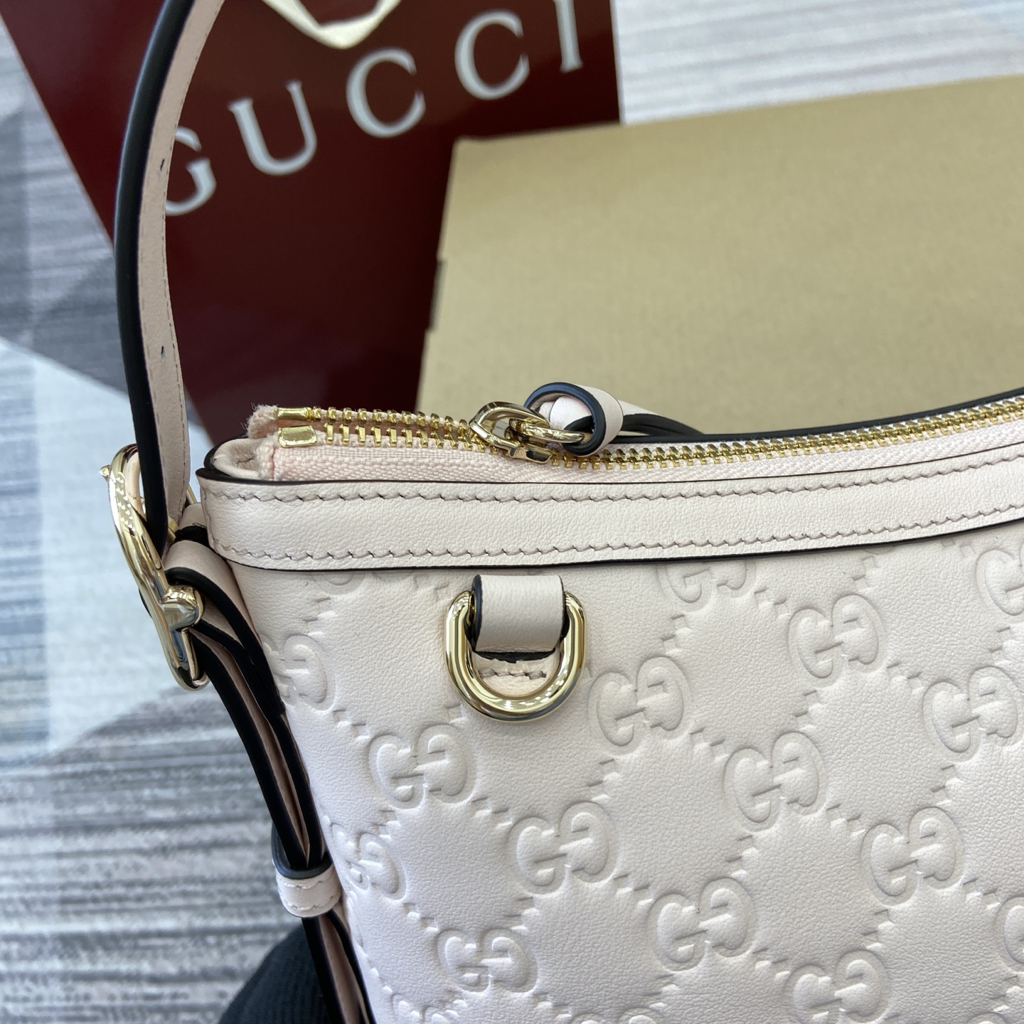 Gucci Emblem Embossed Leather Shoulder Bag, Light Pink, 30cm x 19cm x 11cm 7 i1758184565381 8963 0 5