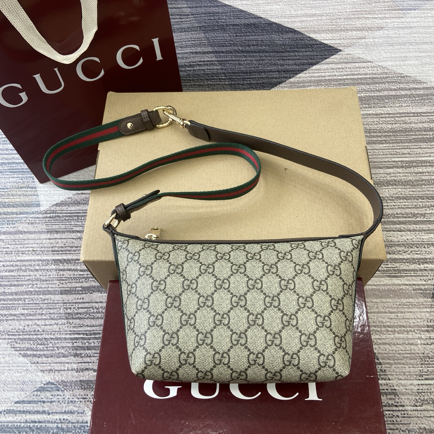 Gucci Ophidia Monogram Coated Fabric Small Shoulder Bag - Beige & Brown 2 i1758362467080 2853 0 0