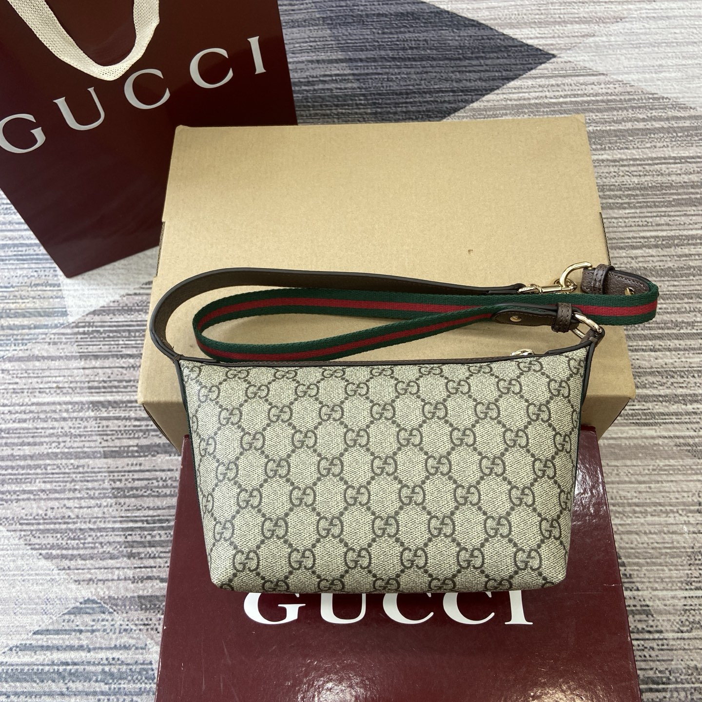 Gucci Ophidia Monogram Coated Fabric Small Shoulder Bag - Beige & Brown 3 i1758362471522 646 0 1