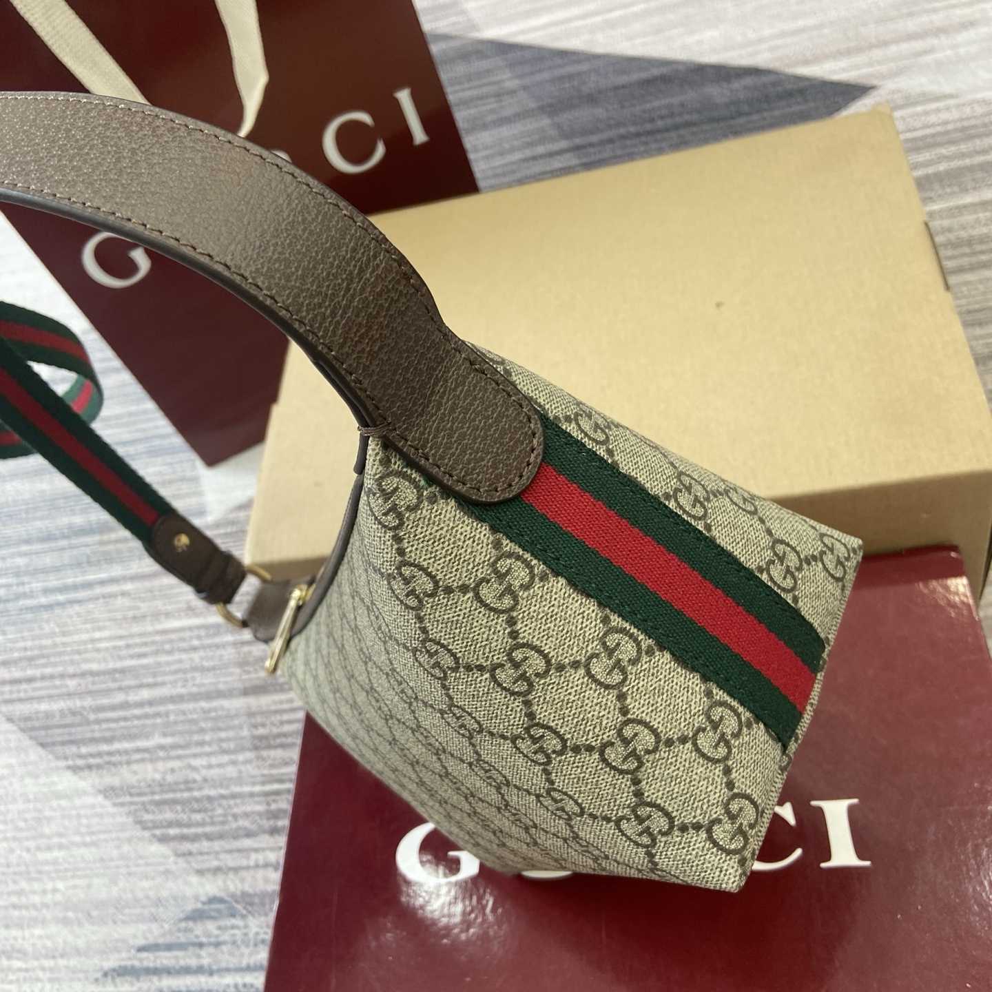 Gucci Ophidia Monogram Coated Fabric Small Shoulder Bag - Beige & Brown 6 i1758362471614 396 0 5