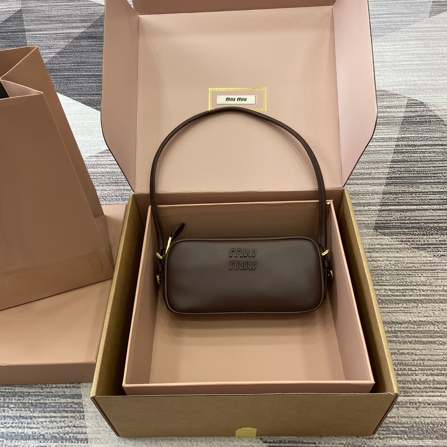 Miu Miu Limited Edition Mahjong Bag in Heather Leather - Stylish & Versatile 2 i1758362918578 4088 0 0