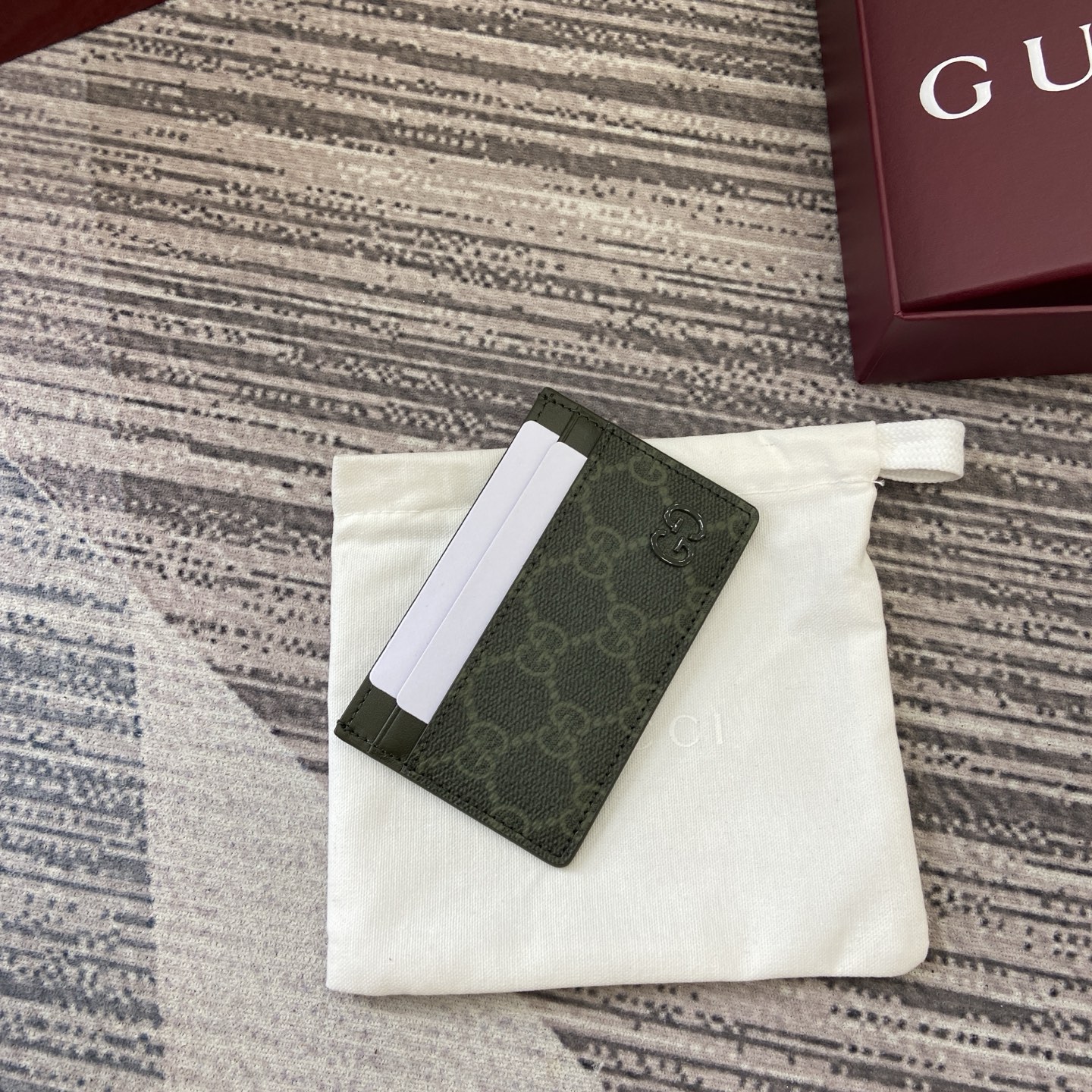 Gucci Forest Green GG-Motif Coated Fabric Card Holder - Slim & Stylish 8 i1758362954836 3030 0 6