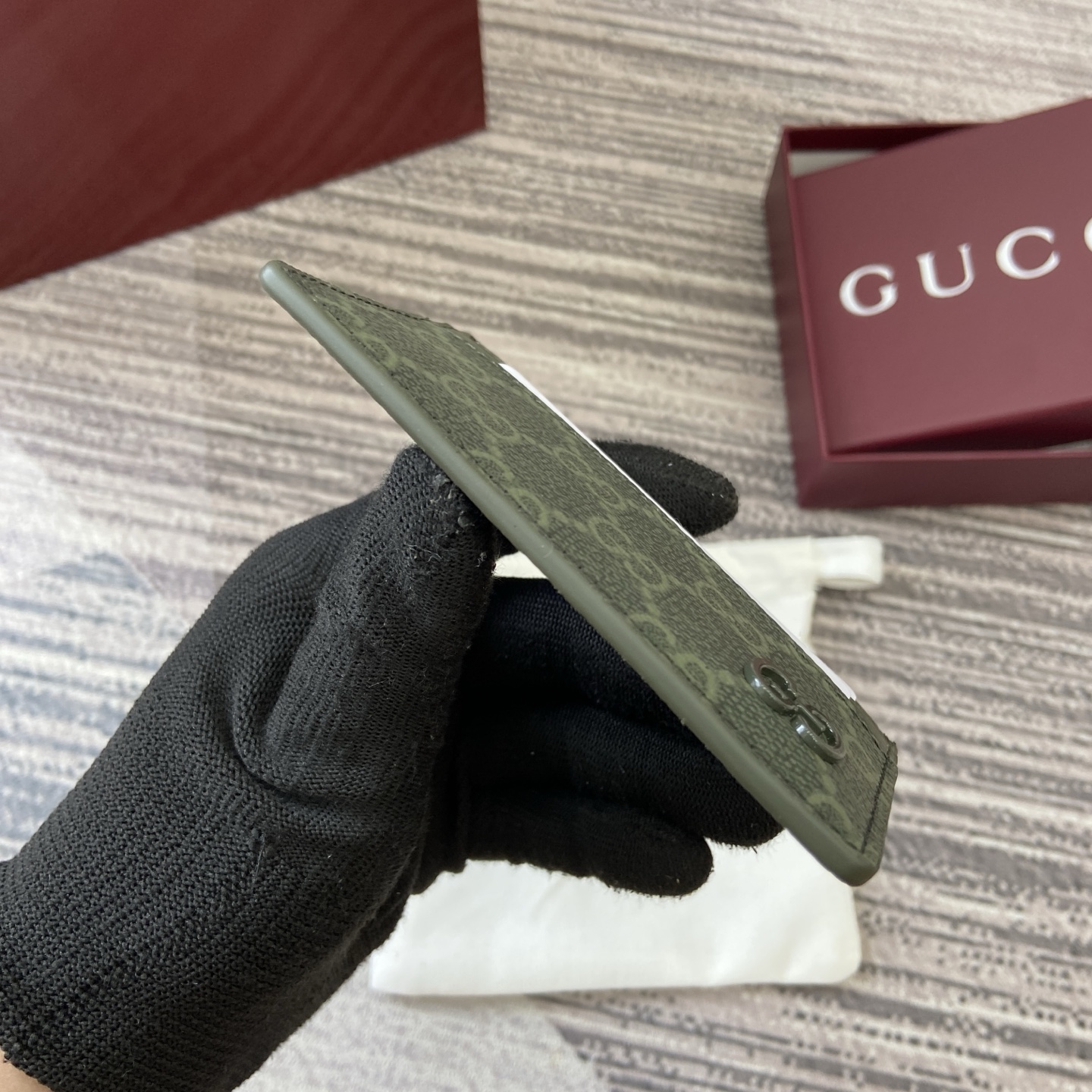Gucci Forest Green GG-Motif Coated Fabric Card Holder - Slim & Stylish 5 i1758362956244 5267 0 3