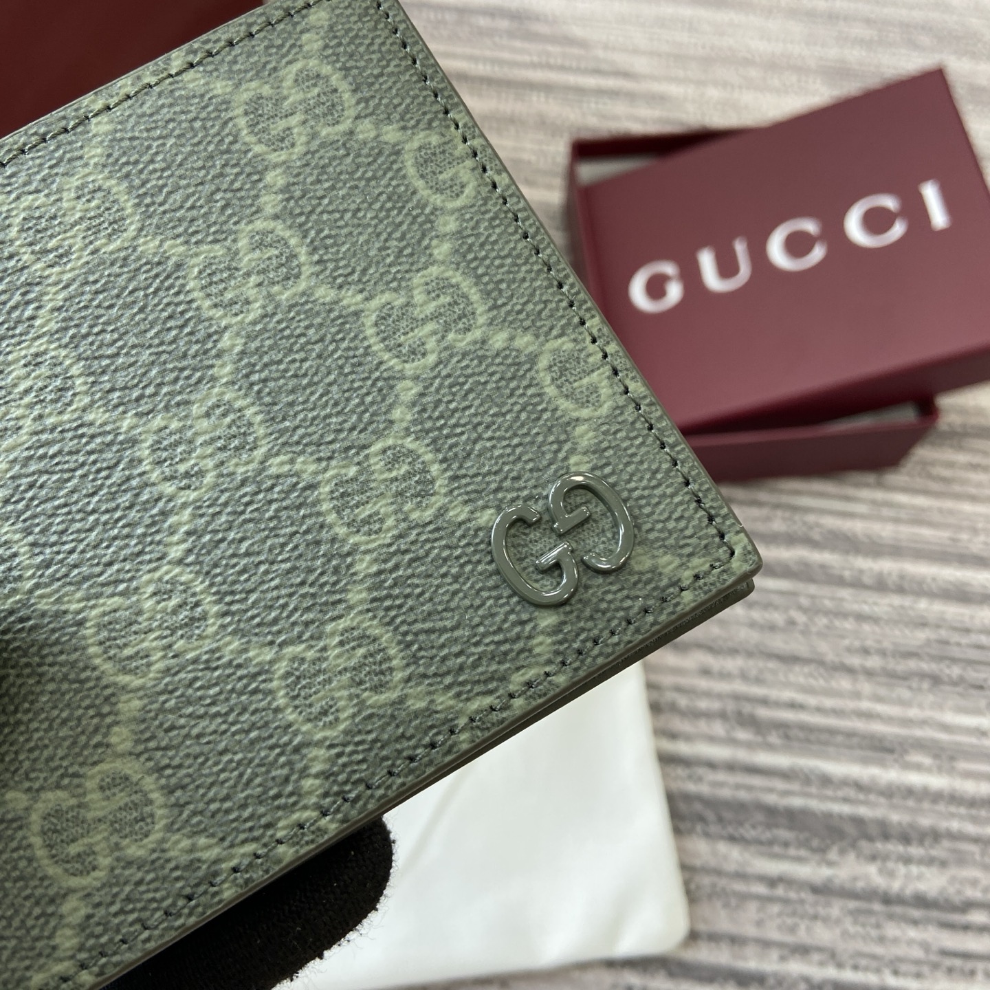 Gucci Forest Green GG Motif Bifold Wallet - 768243 6 i1758362983202 7236 0 5