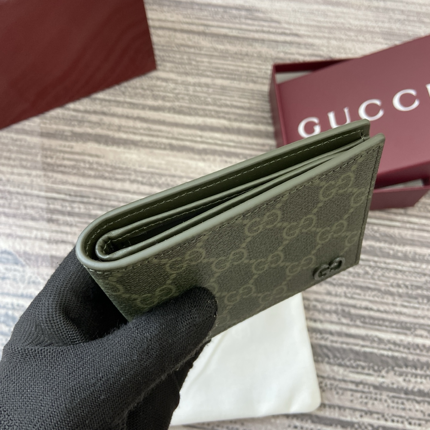 Gucci Forest Green GG Motif Bifold Wallet - 768243 5 i1758362983218 6897 0 4