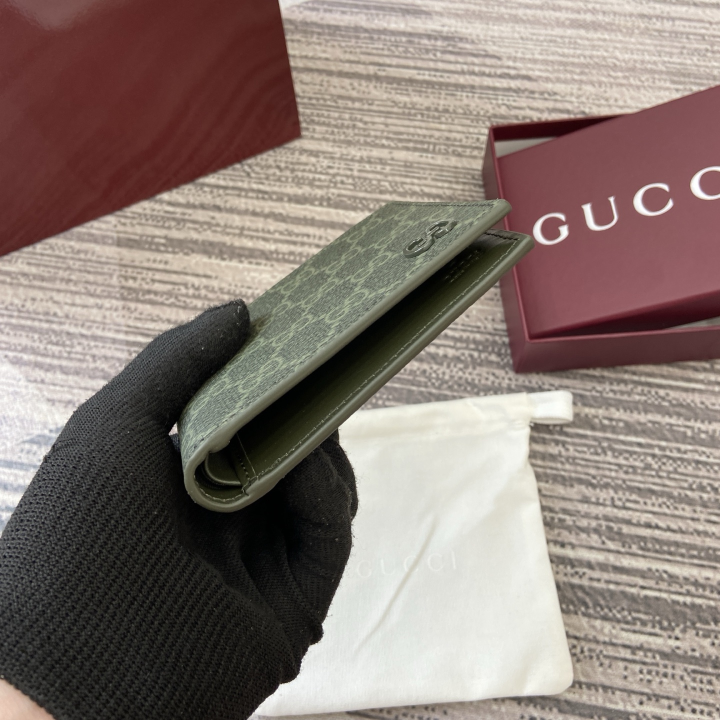 Gucci Forest Green GG Motif Bifold Wallet - 768243 3 i1758362983239 8111 0 2