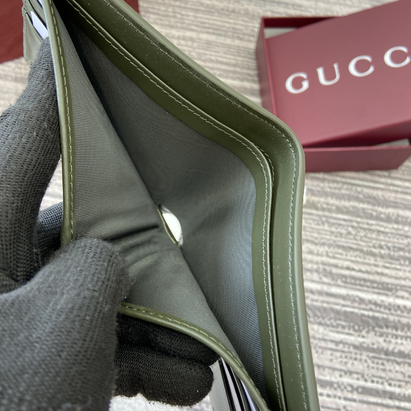 Gucci Forest Green GG Motif Bifold Wallet - 768243 10 i1758362983346 3581 0 9