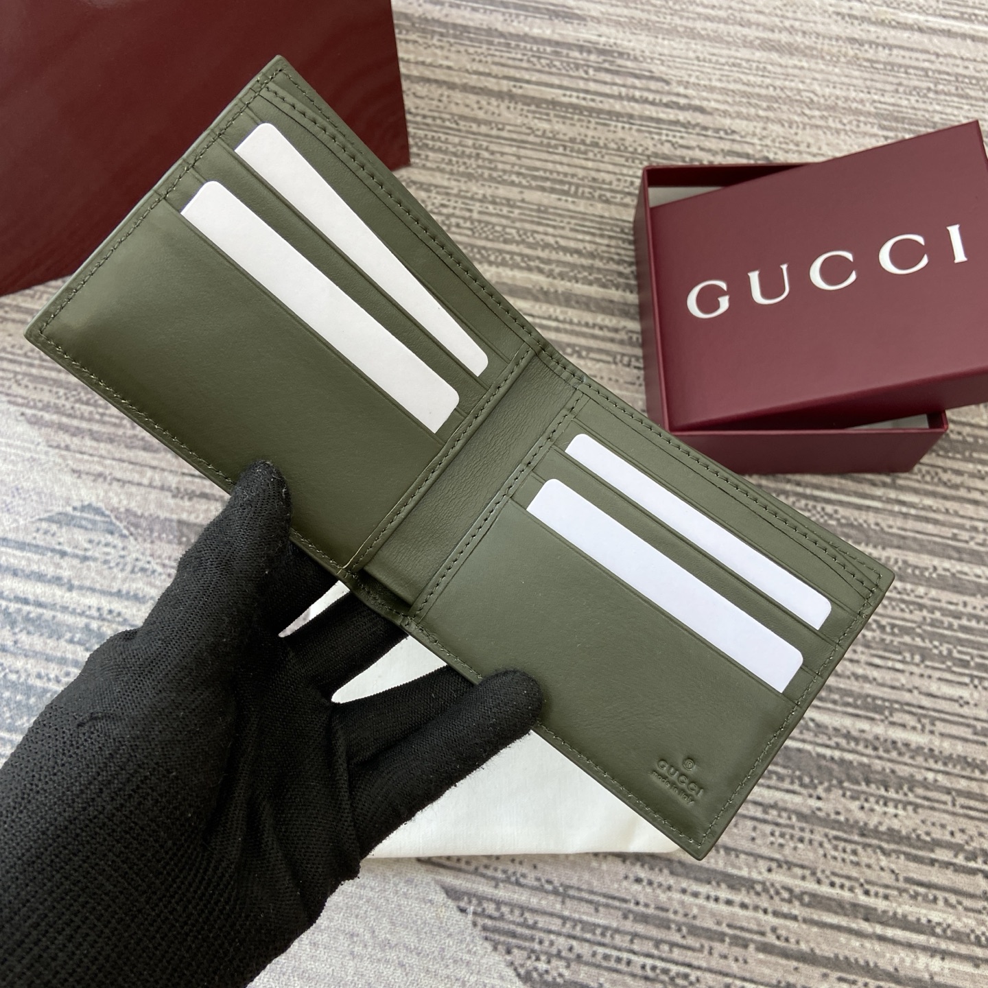 Gucci Forest Green GG Motif Bifold Wallet - 768243 7 i1758362984761 2113 0 6