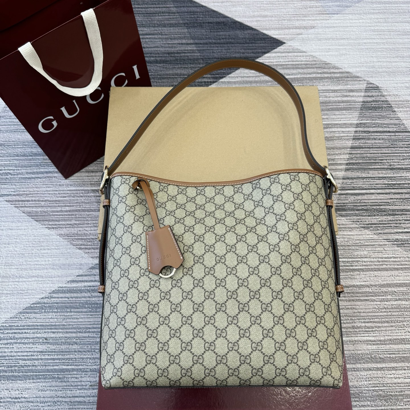 Gucci Emblem Bucket Bag Brown PVC, 30.5cm - Elegant & Functional