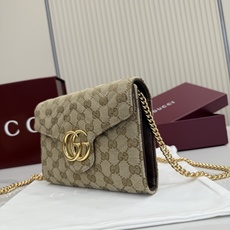 【配全套包装】‼️Generation Gucci系列深入探索品牌的典藏和视觉代码,将不同世代的设计融合 【配全套包装】‼️Generation Gucci系列深入探索品牌的典藏和视觉代码,将不同世代的设计融合