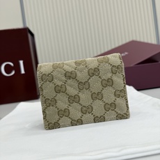 【配全套包装】‼️Generation Gucci系列深入探索品牌的典藏元素和视觉密码,将不同世代的设计 【配全套包装】‼️Generation Gucci系列深入探索品牌的典藏元素和视觉密码,将不同世代的设计