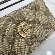 【配全套包装】‼️Generation Gucci系列深入探索品牌的典藏元素和视觉密码,将不同世代的设计 【配全套包装】‼️Generation Gucci系列深入探索品牌的典藏元素和视觉密码,将不同世代的设计
