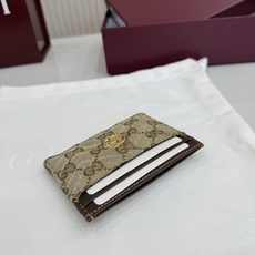 【配全套包装】‼️Generation Gucci系列深入探索品牌的典藏元素和视觉密码,将不同世代的设计 【配全套包装】‼️Generation Gucci系列深入探索品牌的典藏元素和视觉密码,将不同世代的设计