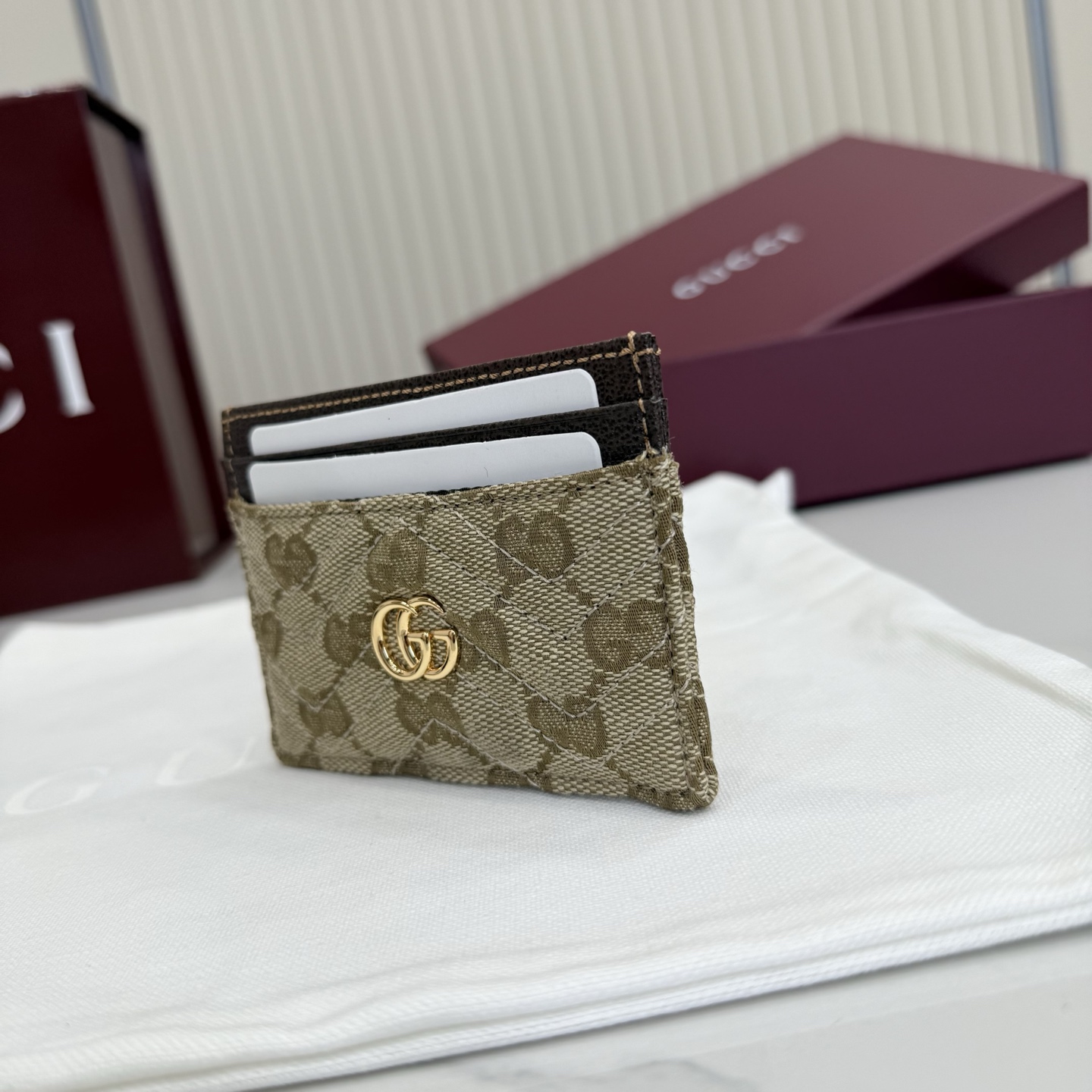 【配全套包装】‼️Generation Gucci系列深入探索品牌的典藏元素和视觉密码,将不同世代的设计 【配全套包装】‼️Generation Gucci系列深入探索品牌的典藏元素和视觉密码,将不同世代的设计