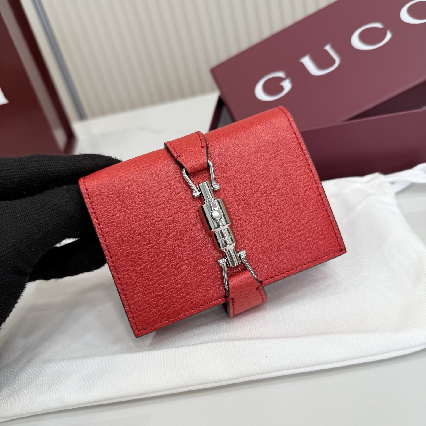 【配全套包装】‼️Generation Gucci系列深入探索品牌的档案代码,将不同世代的设计融合成一个 【配全套包装】‼️Generation Gucci系列深入探索品牌的档案代码,将不同世代的设计融合成一个