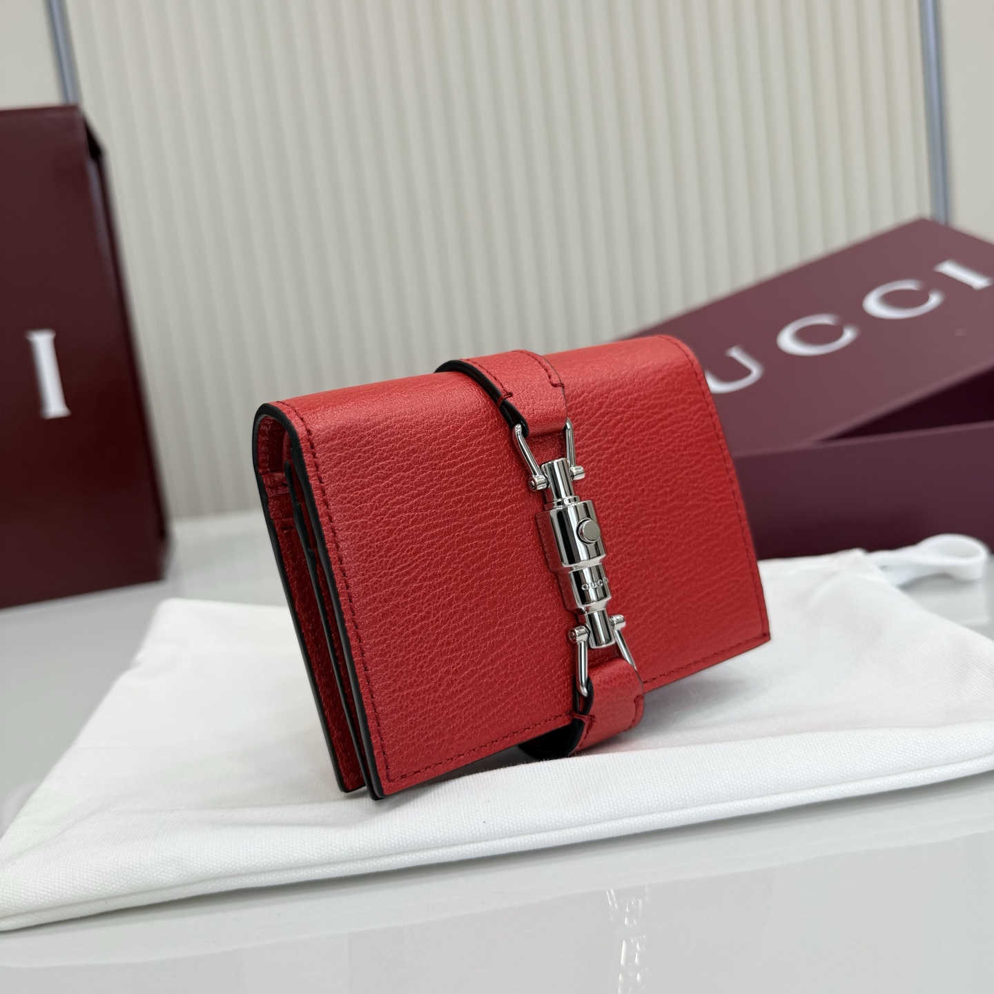 【配全套包装】‼️Generation Gucci系列深入探索品牌的档案代码,将不同世代的设计融合成一个 【配全套包装】‼️Generation Gucci系列深入探索品牌的档案代码,将不同世代的设计融合成一个