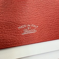 【配全套包装】‼️Generation Gucci系列深入探索品牌的档案代码,将不同世代的设计融合成一个 【配全套包装】‼️Generation Gucci系列深入探索品牌的档案代码,将不同世代的设计融合成一个