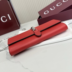 【配全套包装】‼️2026春夏系列全新上市。全新小型皮具设计以现代化造型向Jackie 1961系列致敬 【配全套包装】‼️2026春夏系列全新上市。全新小型皮具设计以现代化造型向Jackie 1961系列致敬