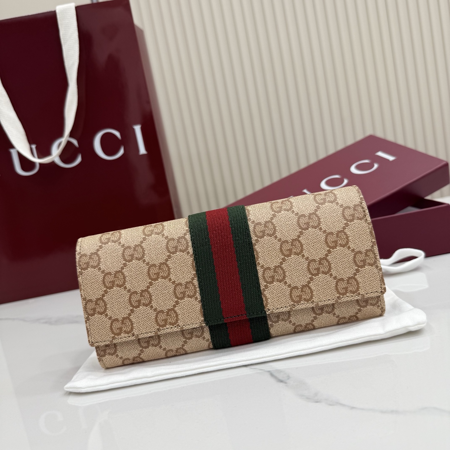 【配全套包装】‼️Generation Gucci古驰世代系列深入探索品牌的典藏元素，将不同世代的设计融