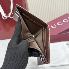 【配全套包装】‼️Generation Gucci 深入探索品牌的典藏元素,将不同世代的设计融合成一种美 【配全套包装】‼️Generation Gucci 深入探索品牌的典藏元素,将不同世代的设计融合成一种美