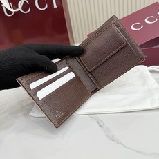 【配全套包装】‼️Generation Gucci 深入探索品牌的典藏元素,将不同世代的设计融合成一种美 【配全套包装】‼️Generation Gucci 深入探索品牌的典藏元素,将不同世代的设计融合成一种美