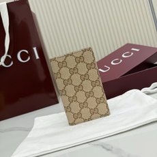 【配全套包装】‼️Generation Gucci系列深入探索品牌典藏元素,将不同世代的设计融合成一种美 【配全套包装】‼️Generation Gucci系列深入探索品牌典藏元素,将不同世代的设计融合成一种美
