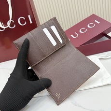 【配全套包装】‼️Generation Gucci 深入探索品牌典藏元素,将不同世代的设计融合于一体,谱 【配全套包装】‼️Generation Gucci 深入探索品牌典藏元素,将不同世代的设计融合于一体,谱