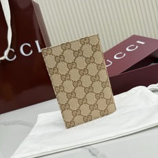 【配全套包装】‼️Generation Gucci 深入探索品牌典藏元素,将不同世代的设计融合于一体,谱 【配全套包装】‼️Generation Gucci 深入探索品牌典藏元素,将不同世代的设计融合于一体,谱