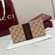 【配全套包装】‼️Generation Gucci古驰世代系列深入探索品牌的典藏元素,将不同世代的设计融 【配全套包装】‼️Generation Gucci古驰世代系列深入探索品牌的典藏元素,将不同世代的设计融