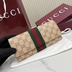 【配全套包装】‼️Generation Gucci古驰世代系列深入探索品牌的典藏元素,将不同世代的设计融 【配全套包装】‼️Generation Gucci古驰世代系列深入探索品牌的典藏元素,将不同世代的设计融