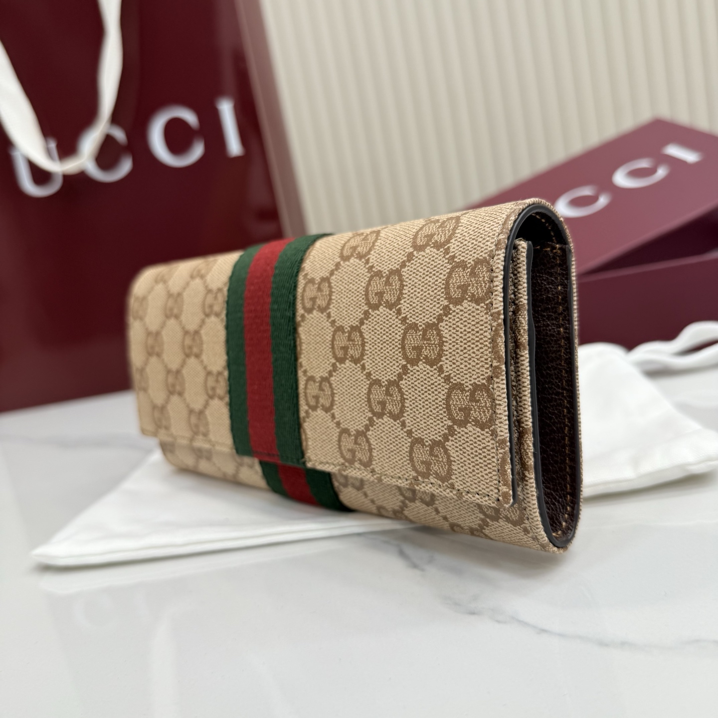 【配全套包装】‼️Generation Gucci古驰世代系列深入探索品牌的典藏元素,将不同世代的设计融 【配全套包装】‼️Generation Gucci古驰世代系列深入探索品牌的典藏元素,将不同世代的设计融