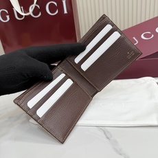 【配全套包装】‼️Generation Gucci 深入探索品牌的典藏元素,将不同世代的设计融合成一种美 【配全套包装】‼️Generation Gucci 深入探索品牌的典藏元素,将不同世代的设计融合成一种美