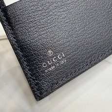 【配全套包装】‼️Generation Gucci古驰世代系列深入探索品牌的典藏元素,将不同世代的设计融 【配全套包装】‼️Generation Gucci古驰世代系列深入探索品牌的典藏元素,将不同世代的设计融