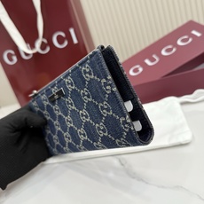 【配全套包装】‼️Generation Gucci古驰世代系列深入探索品牌的典藏元素,将不同世代的设计融 【配全套包装】‼️Generation Gucci古驰世代系列深入探索品牌的典藏元素,将不同世代的设计融