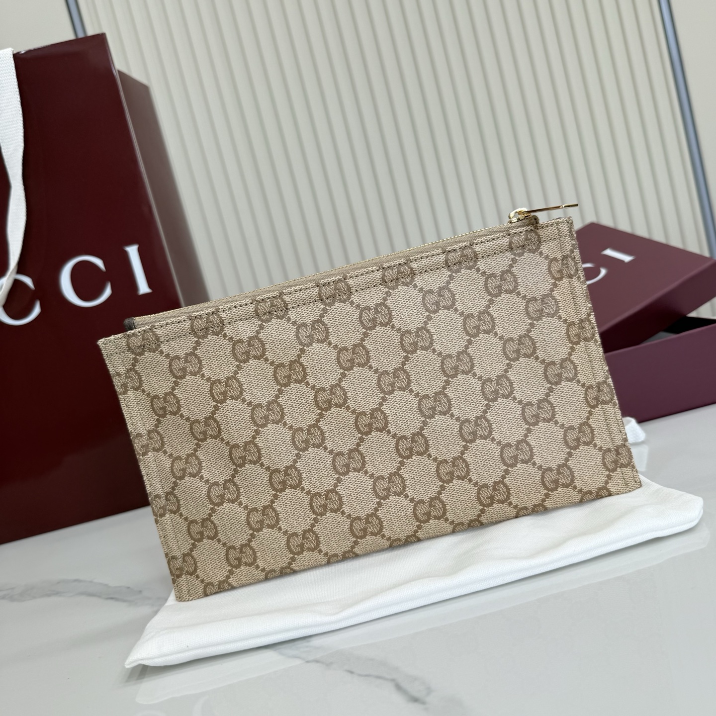 【配全套包装】‼️Generation Gucci 深入探索品牌档案代码，将不同世代的设计融合成一种美学