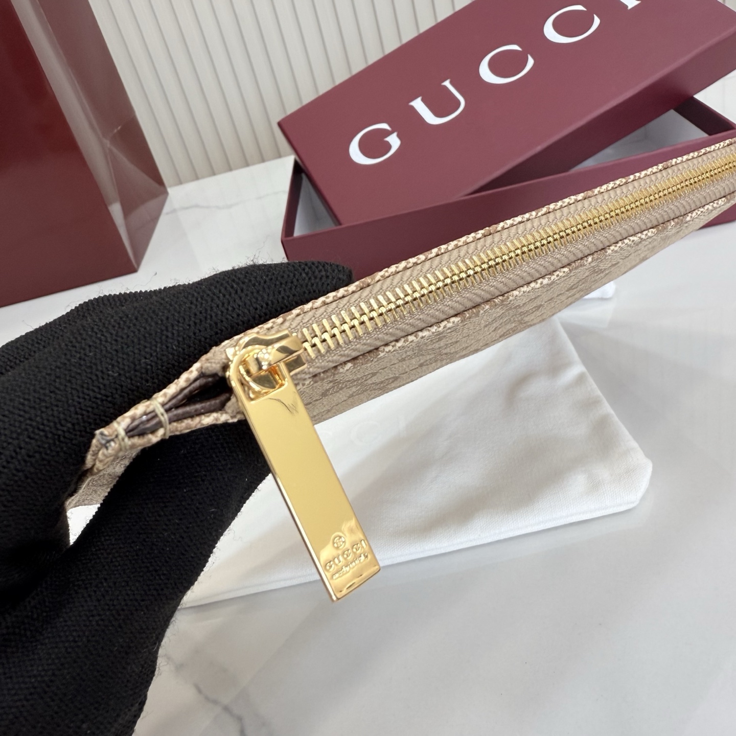 【配全套包装】‼️Generation Gucci 深入探索品牌档案代码，将不同世代的设计融合成一种美学
