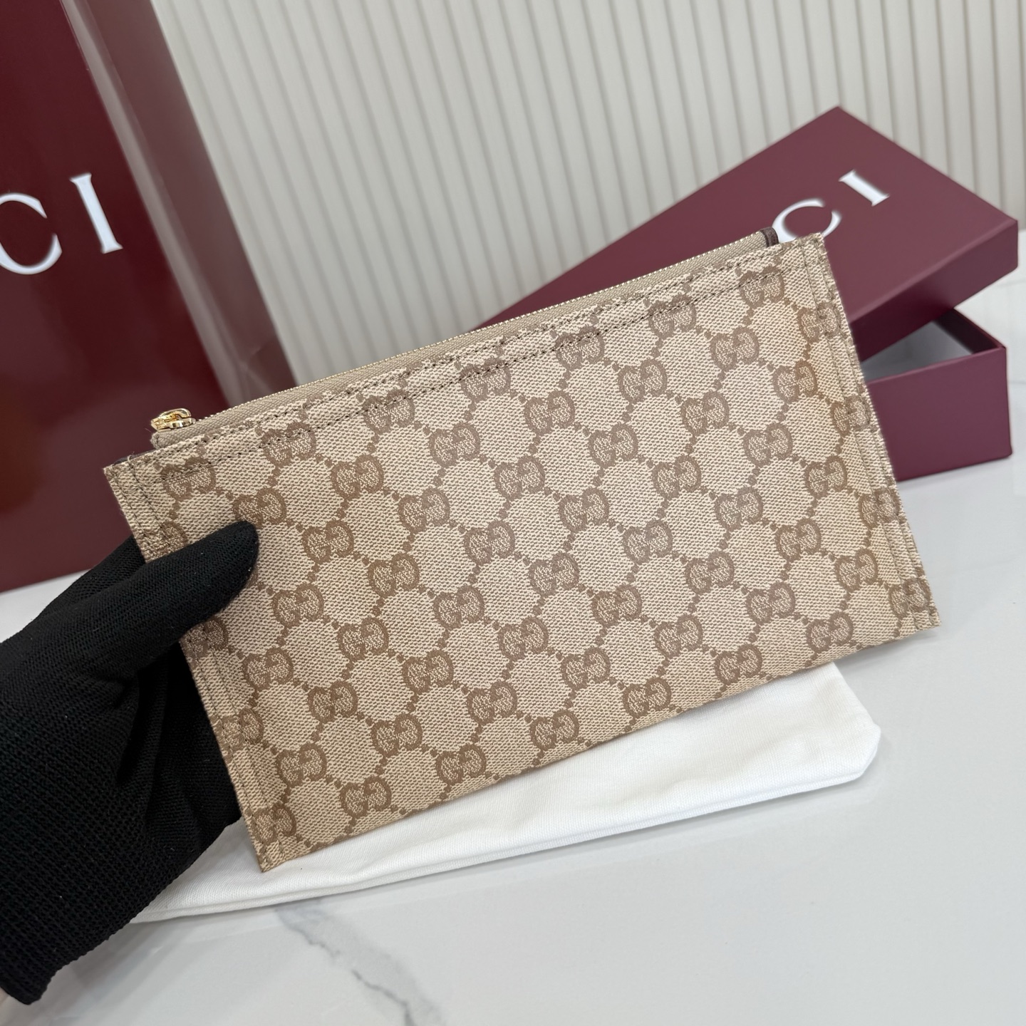 【配全套包装】‼️Generation Gucci 深入探索品牌档案代码，将不同世代的设计融合成一种美学