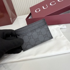 【配全套包装】‼️Generation Gucci深入探索品牌典藏元素,将不同世代的设计融合成一种美学叙 【配全套包装】‼️Generation Gucci深入探索品牌典藏元素,将不同世代的设计融合成一种美学叙