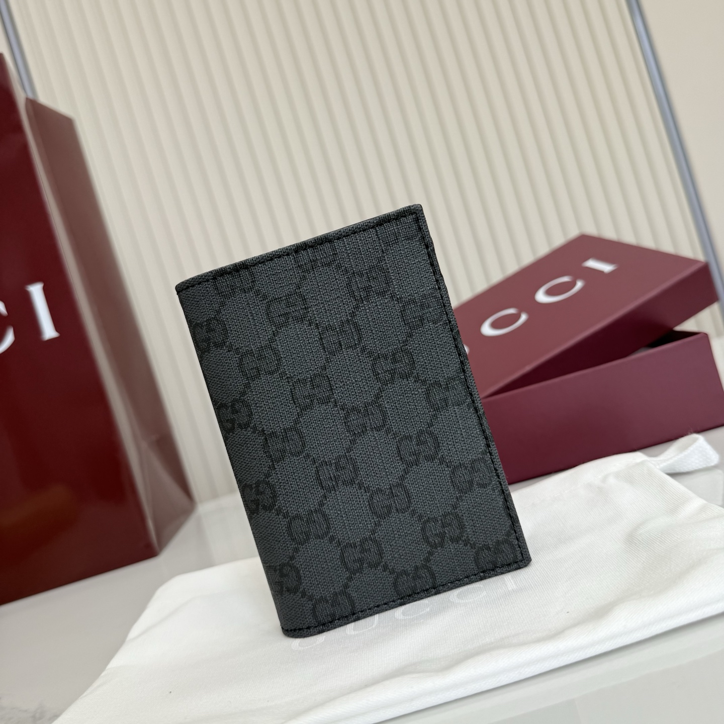 【配全套包装】‼️Generation Gucci深入探索品牌典藏元素，将不同世代的设计融合为一体，营造