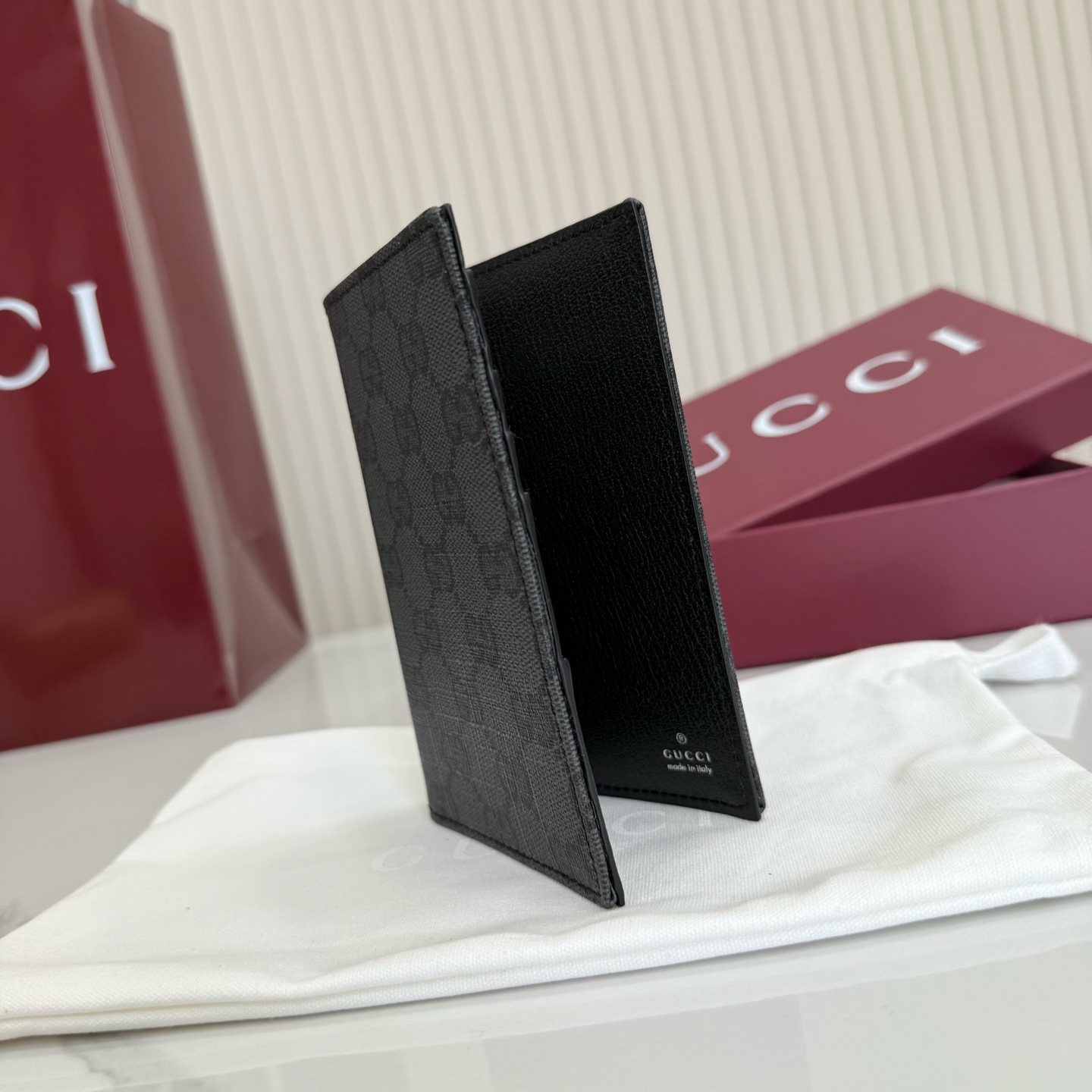 【配全套包装】‼️Generation Gucci深入探索品牌典藏元素，将不同世代的设计融合为一体，营造
