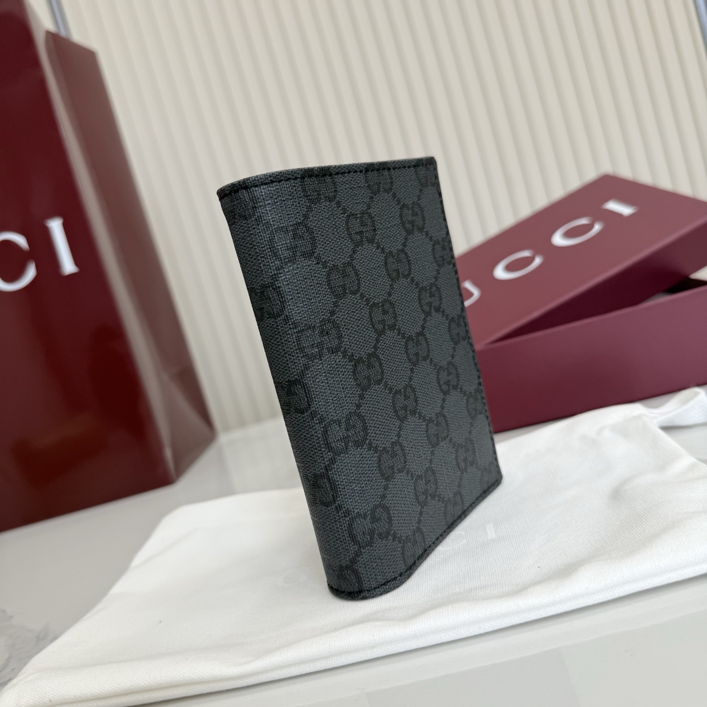 【配全套包装】‼️Generation Gucci深入探索品牌典藏元素，将不同世代的设计融合为一体，营造