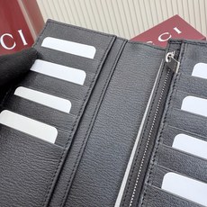 【配全套包装】‼️Generation Gucci 探索品牌的典藏元素,将不同世代的设计融入一个美学叙事 【配全套包装】‼️Generation Gucci 探索品牌的典藏元素,将不同世代的设计融入一个美学叙事