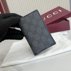 【配全套包装】‼️Generation Gucci 深入探索品牌典藏元素,将不同世代的设计融合于一体,谱 【配全套包装】‼️Generation Gucci 深入探索品牌典藏元素,将不同世代的设计融合于一体,谱
